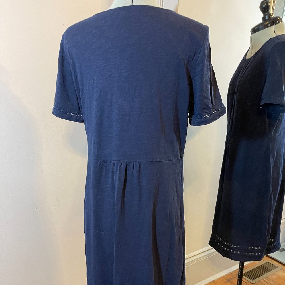 Boden Scallop Jane Textured Dress - Picture 4 of 9